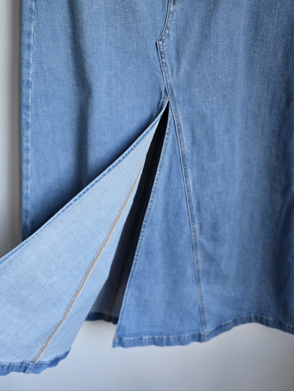 Banana Republic NEW Center Split Classic Denim Maxi Jean Skirt SZ 8 Western Chic - Picture 5 of 11